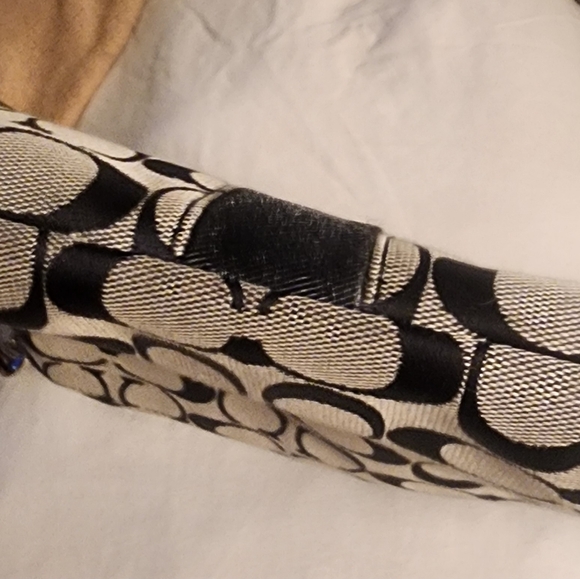 Authentic Coach Crossbody Satchel - Picture 7 of 10